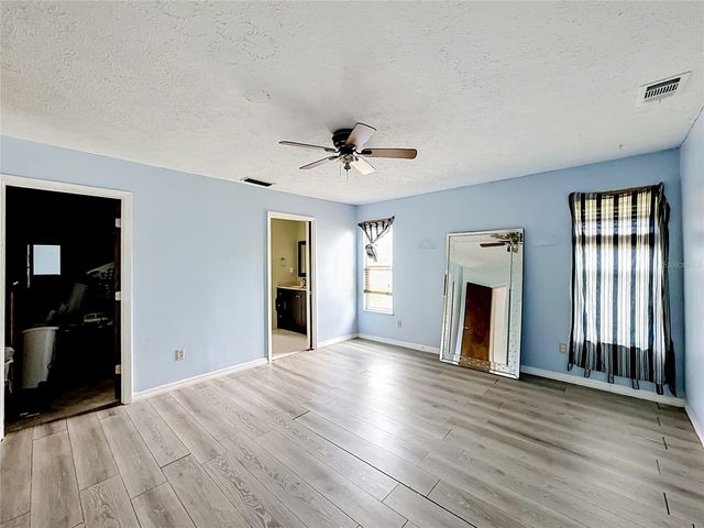 1654 SE FALLON DRIVE, Port St Lucie, FL 34983