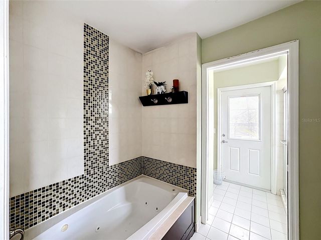 1654 SE FALLON DRIVE, Port St Lucie, FL 34983