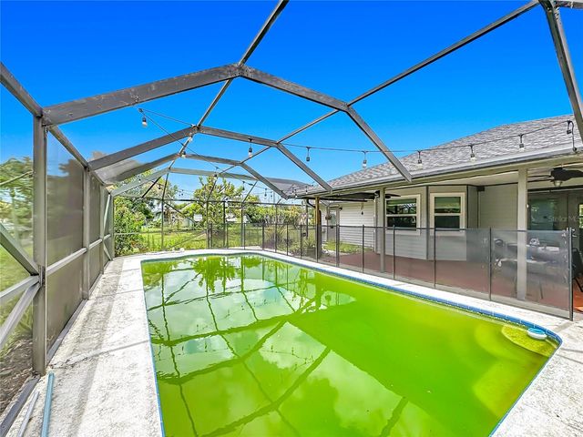 1654 SE FALLON DRIVE, Port St Lucie, FL 34983