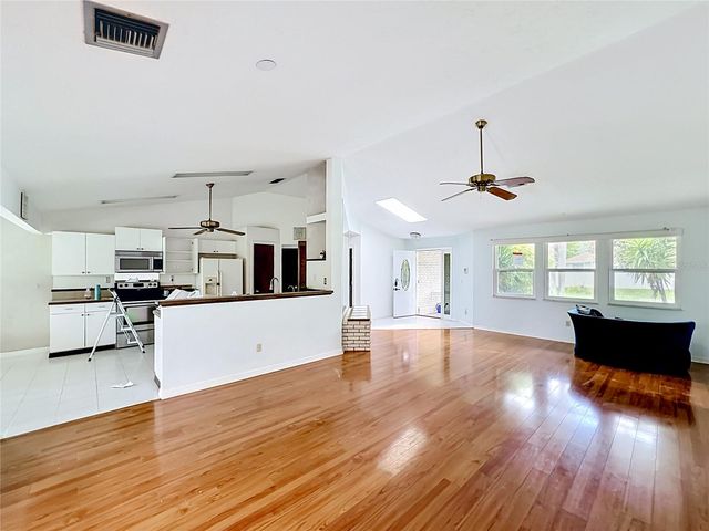 1654 SE FALLON DRIVE, Port St Lucie, FL 34983