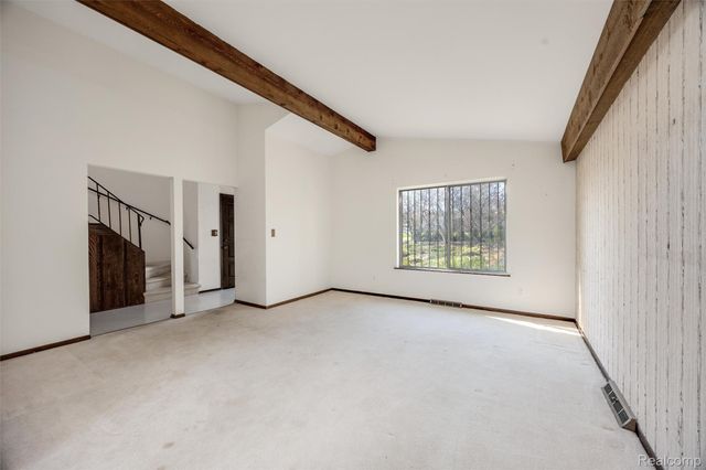 3036 Shawnee Lane, Waterford Charter Township, MI 48329