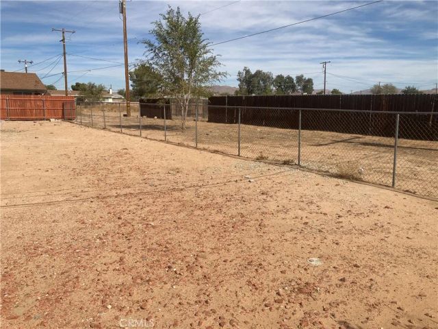 13237 Mohawk, Apple Valley, CA 92308