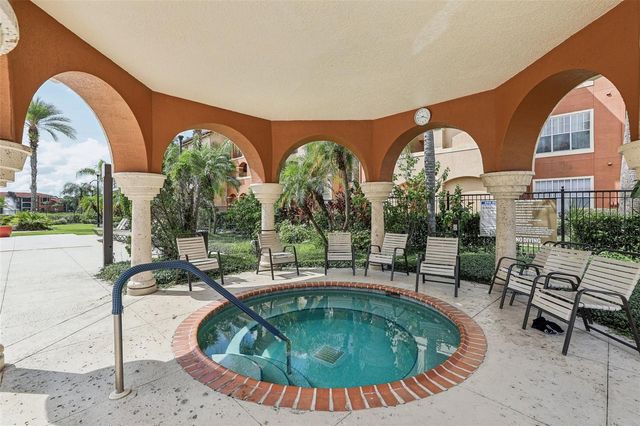 5536 METROWEST BOULEVARD 8-311, Orlando, FL 32811