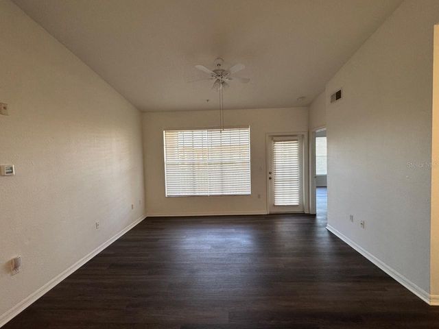 5536 METROWEST BOULEVARD 8-311, Orlando, FL 32811