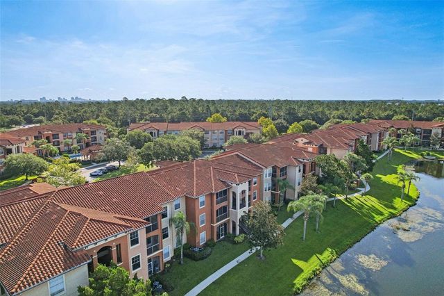 5536 METROWEST BOULEVARD 8-311, Orlando, FL 32811