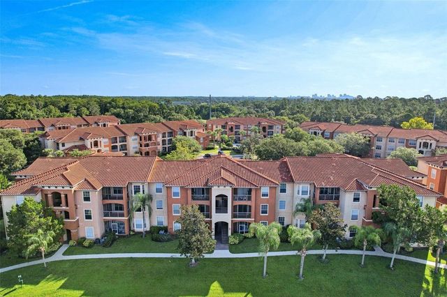 5536 METROWEST BOULEVARD 8-311, Orlando, FL 32811