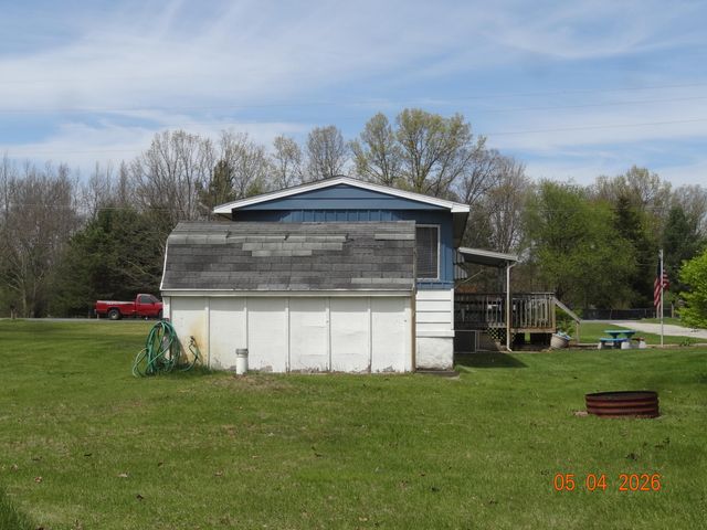 538 E 82nd Street, Newaygo, MI 49337