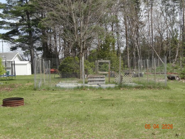 538 E 82nd Street, Newaygo, MI 49337