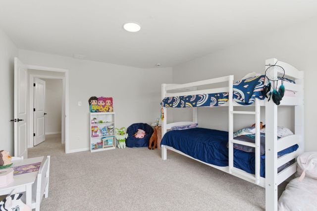 547 Marilyn Way, Valparaiso, IN 46385