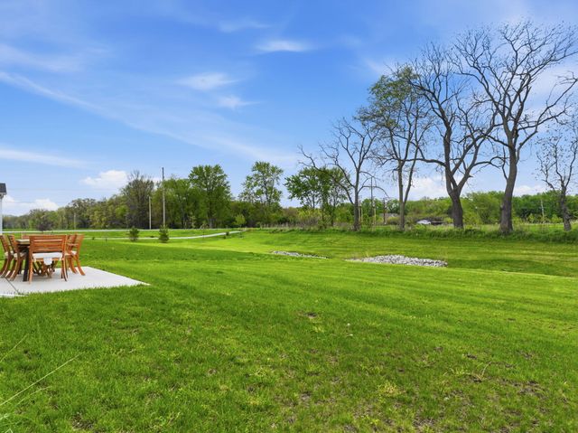 547 Marilyn Way, Valparaiso, IN 46385