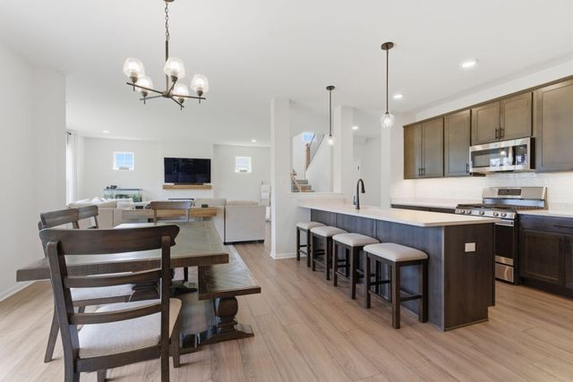 547 Marilyn Way, Valparaiso, IN 46385