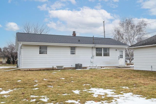 N170W20569 Parkview DRIVE, Jackson, WI 53037