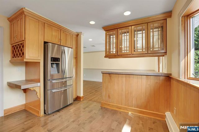 4 4th Street, Pequannock Township, NJ 07440