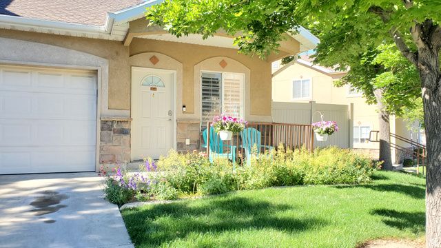 5544 W GERONIMO WAY, West Jordan, UT 84081