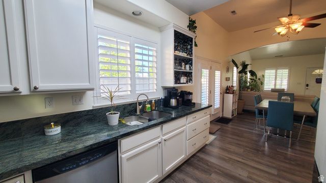5544 W GERONIMO WAY, West Jordan, UT 84081