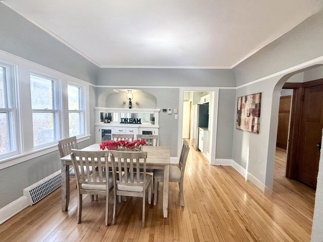 155 W Crawford AVENUE, Milwaukee, WI 53207