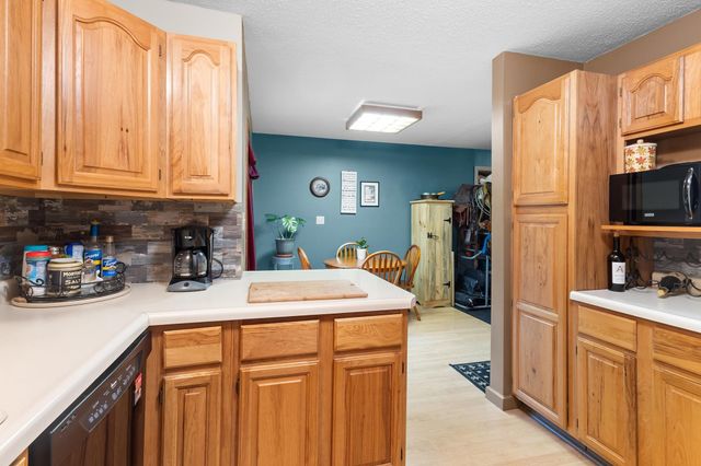 27640 Meridian Avenue, Belle Plaine, MN 56011