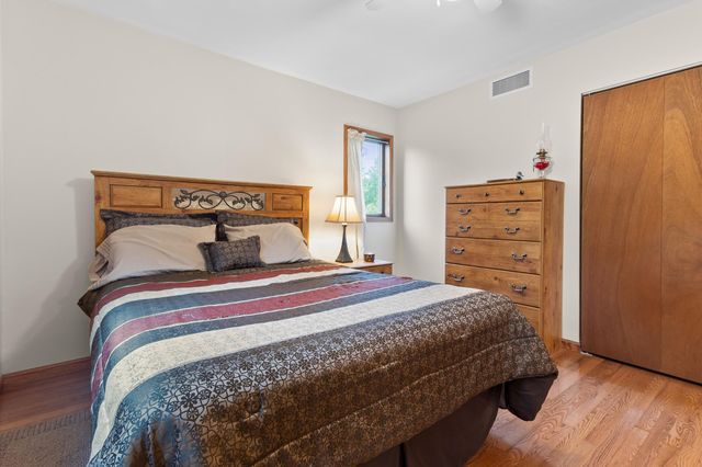 27640 Meridian Avenue, Belle Plaine, MN 56011