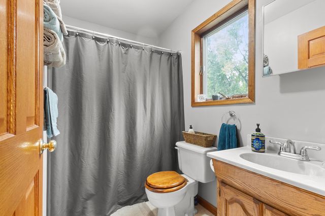 27640 Meridian Avenue, Belle Plaine, MN 56011