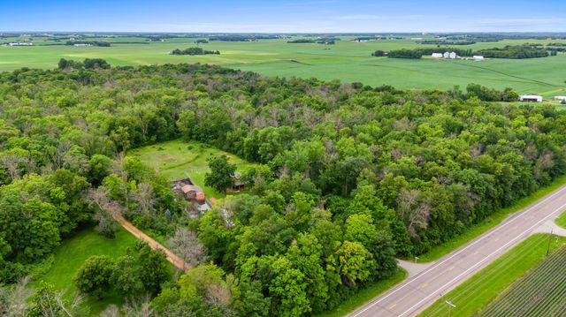 27640 Meridian Avenue, Belle Plaine, MN 56011