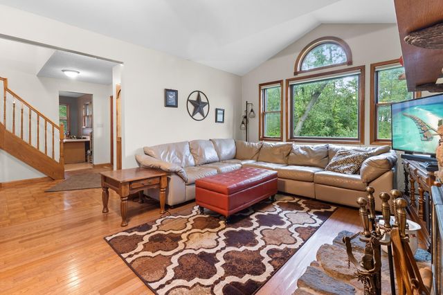 27640 Meridian Avenue, Belle Plaine, MN 56011