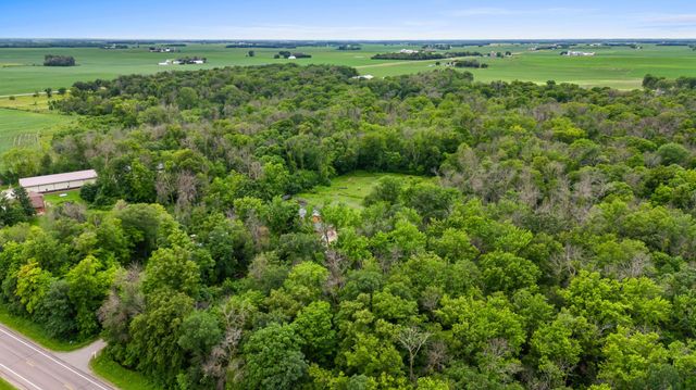 27640 Meridian Avenue, Belle Plaine, MN 56011