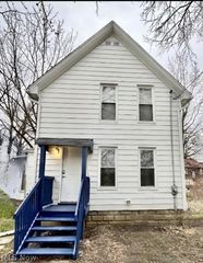 484 Spicer Street, Akron, OH 44311