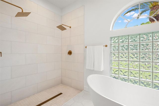 3692 JOHNATHON AVENUE, Palm Harbor, FL 34685