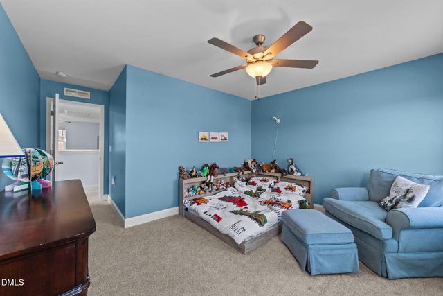 370 Mallard Loop Drive, Clayton, NC 27527