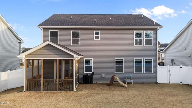 370 Mallard Loop Drive, Clayton, NC 27527