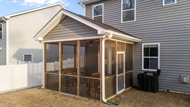 370 Mallard Loop Drive, Clayton, NC 27527