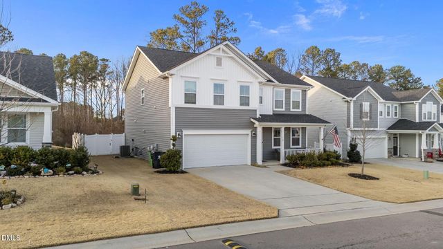 370 Mallard Loop Drive, Clayton, NC 27527
