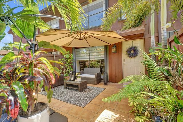 6554 SW 114th Pl H74, Miami, FL 33173