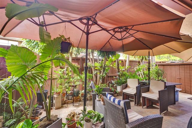 6554 SW 114th Pl H74, Miami, FL 33173