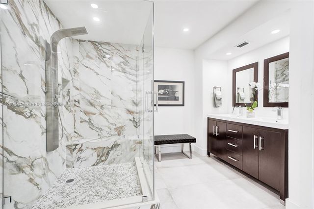 6554 SW 114th Pl H74, Miami, FL 33173