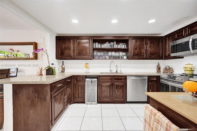 6554 SW 114th Pl H74, Miami, FL 33173