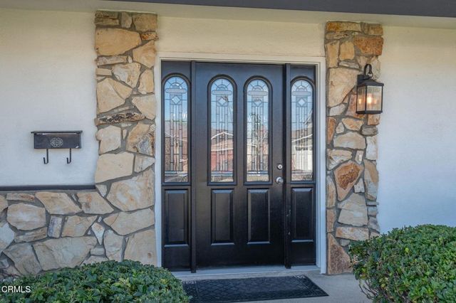 273 Gorrion Avenue, Ventura, CA 93004