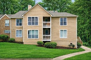 5537 Mountain Springs Circle, Stone Mountain, GA 30088