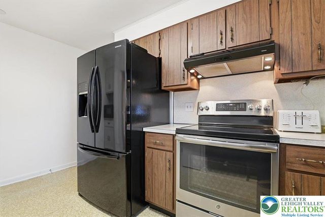 772 Mohawk Trail, Stroud Twp, PA 18360