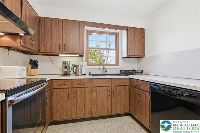 772 Mohawk Trail, Stroud Twp, PA 18360