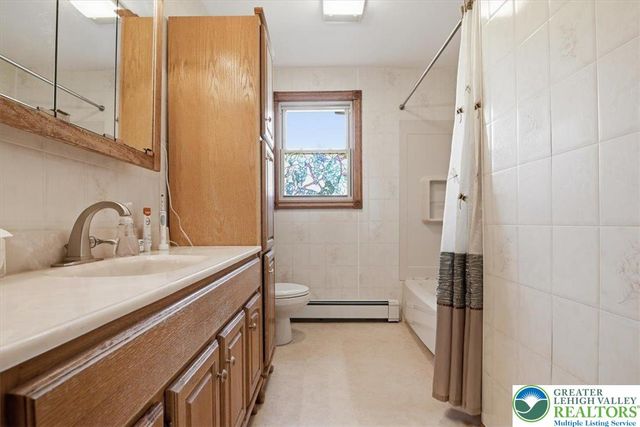 772 Mohawk Trail, Stroud Twp, PA 18360