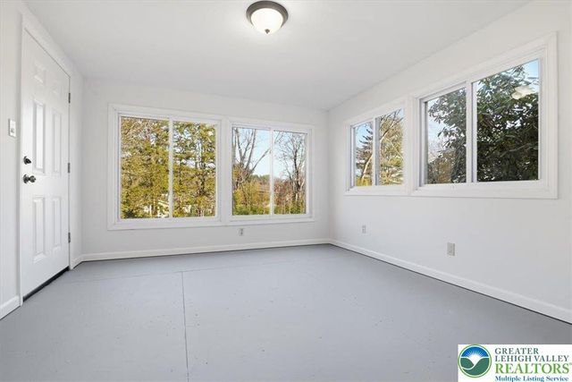 772 Mohawk Trail, Stroud Twp, PA 18360