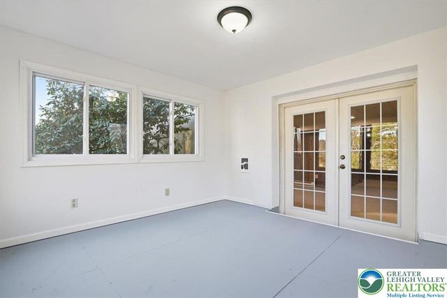 772 Mohawk Trail, Stroud Twp, PA 18360