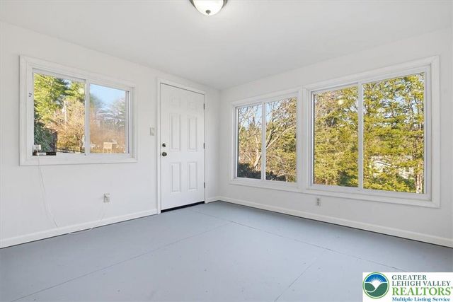 772 Mohawk Trail, Stroud Twp, PA 18360