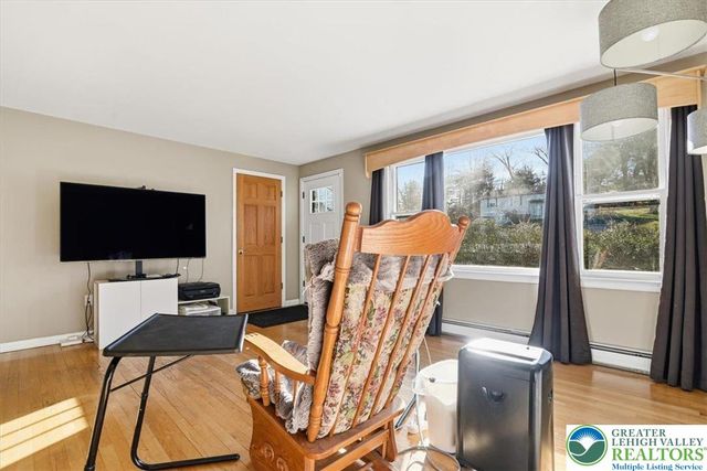 772 Mohawk Trail, Stroud Twp, PA 18360