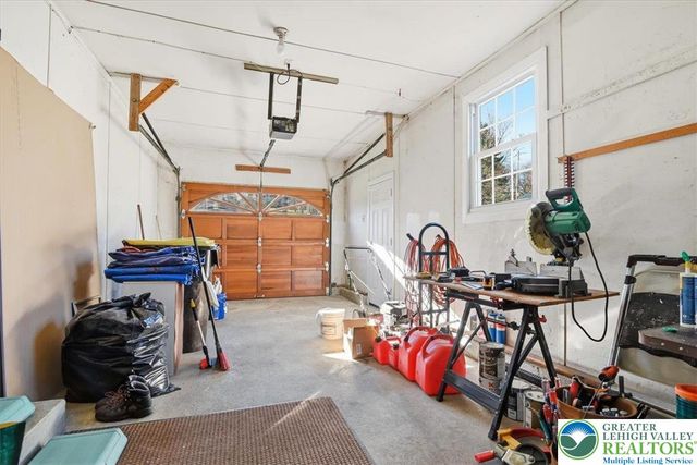 772 Mohawk Trail, Stroud Twp, PA 18360