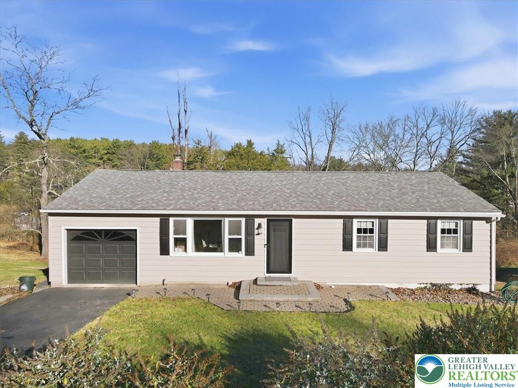 772 Mohawk Trail, Stroud Twp, PA 18360
