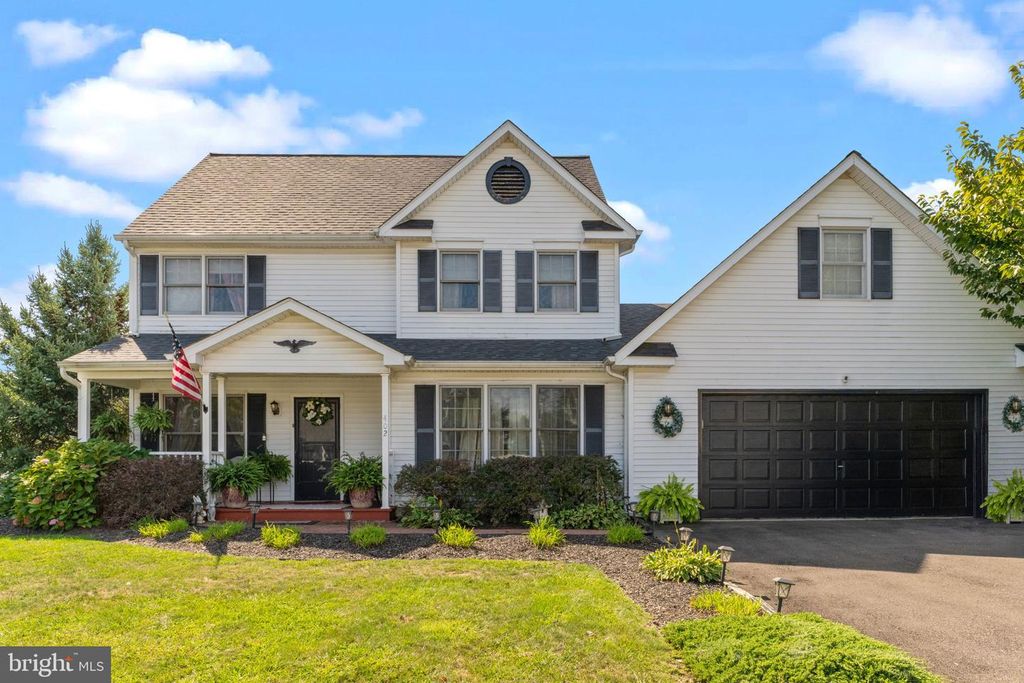 402 STANFORD RD, Fairless Hills, PA 19030