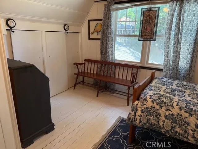 229 Oak Drive, Lake Arrowhead, CA 92352