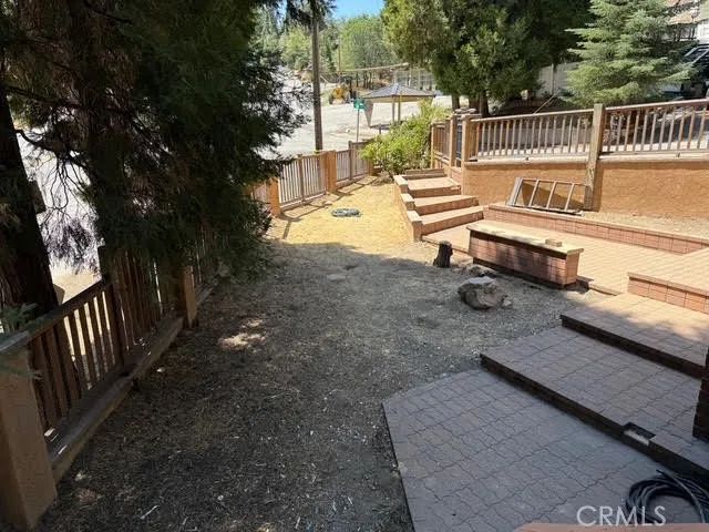 229 Oak Drive, Lake Arrowhead, CA 92352